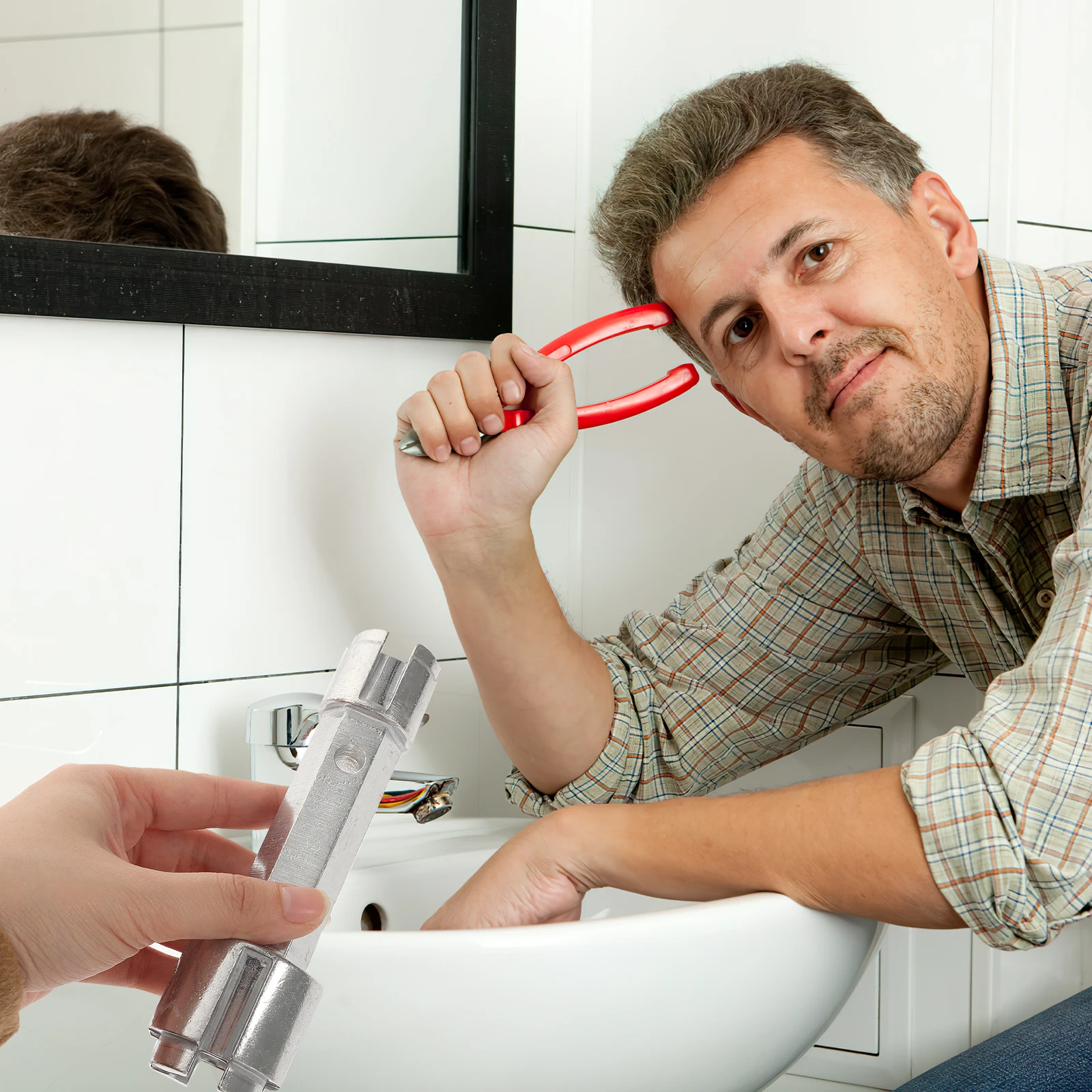 

Drain Wrench Hexagon Aluminum Alloy Easy Use Tight Spaces Basin Faucet Plumbing Tool Sink Water Shut Off Wrench