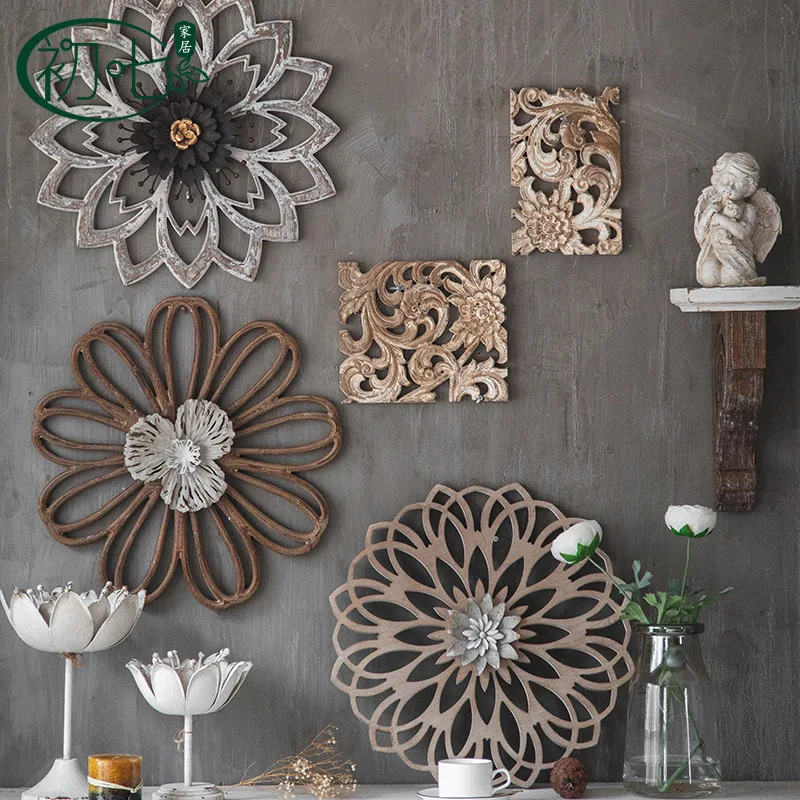 American retro wall hanging wall decoration old wrought iron hollow carved wall decoration wooden bed and breakfast living room