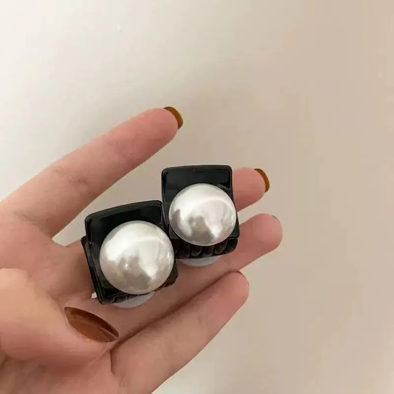 2pcs Light Luxury Pearl Hair with Mini Strong Grip Design Suitable for Fragmented Fashion Elegant Texture Versatile Headwear image 5
