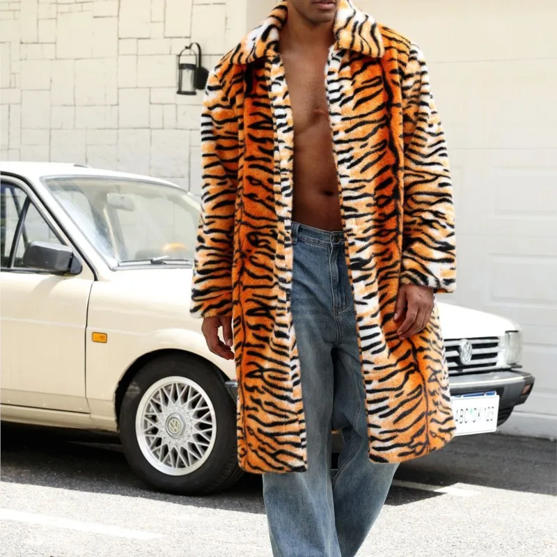 سترات شتوية سميكة ودافئة لعام 2025 معاطف طويلة من الفرو معاطف طويلة منفوشة ملابس خارجية للرجال سترة بنمط نمر من الفرو الصناعي