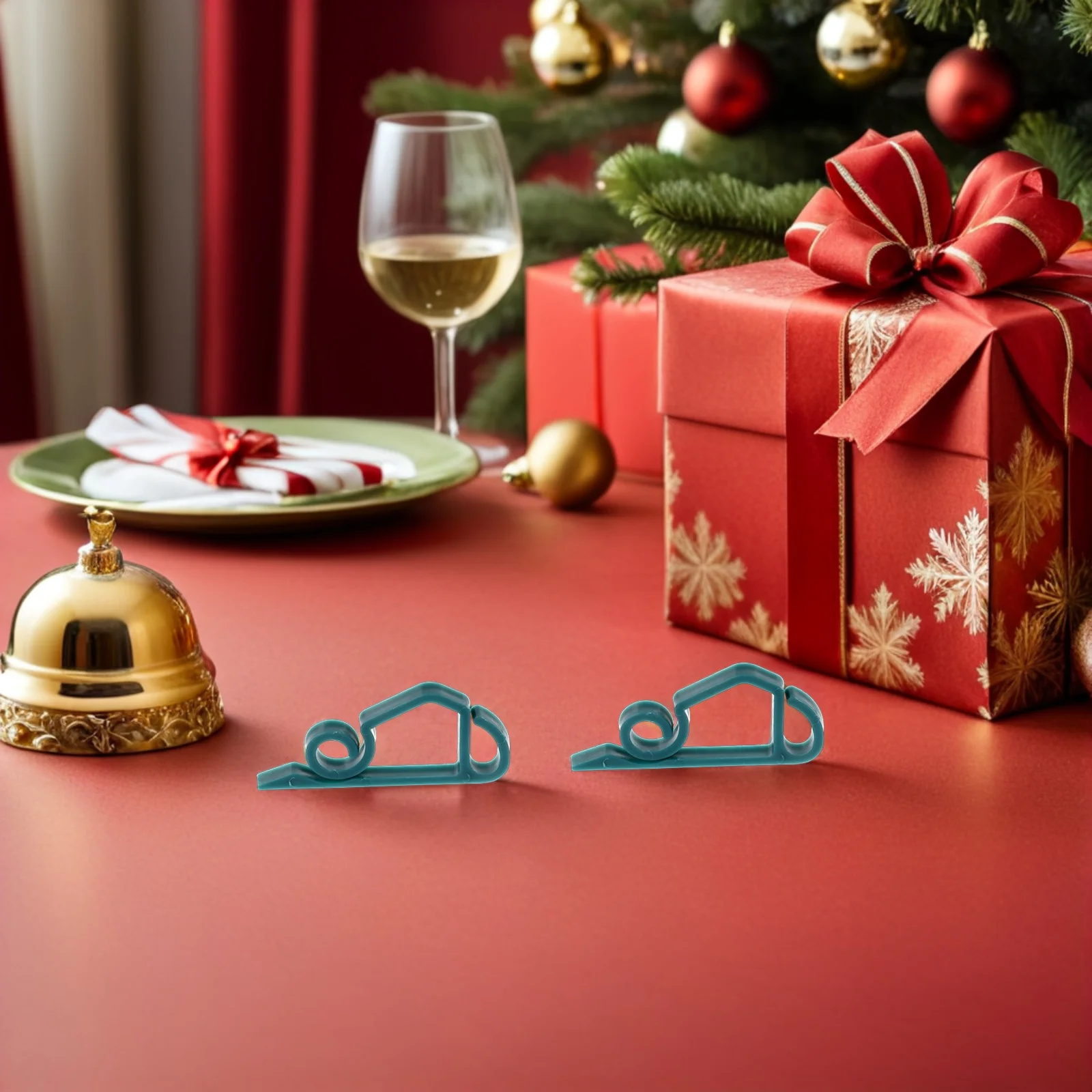 

100Pcs Outdoor Gutter Clips String Light Hooks Heavy Duty Weatherproof Xmas Holiday Party Festival Light Hangers for Roof Edges