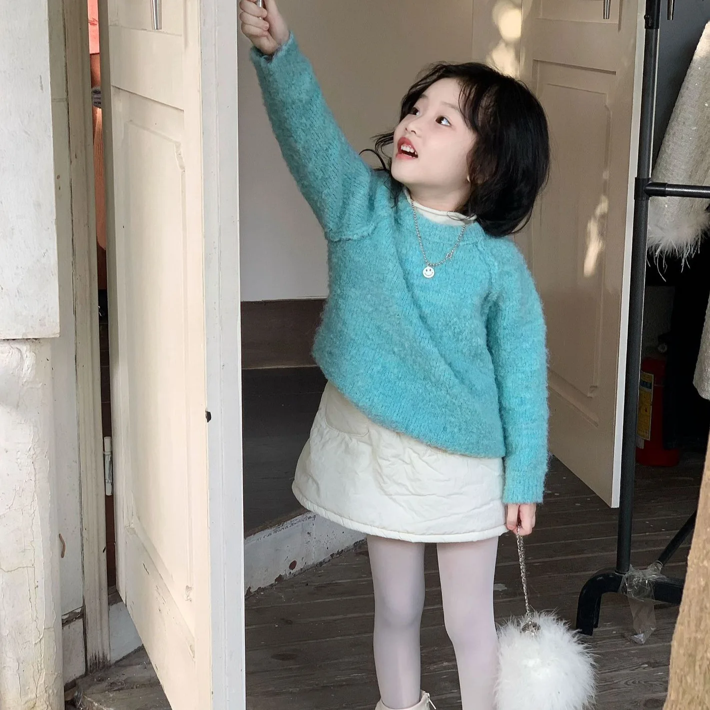 Girls' Short Skirt Autumn and Winter New Padded Skirt Korean Solid A-shaped Cotton Skirt Children's White Cotton Short