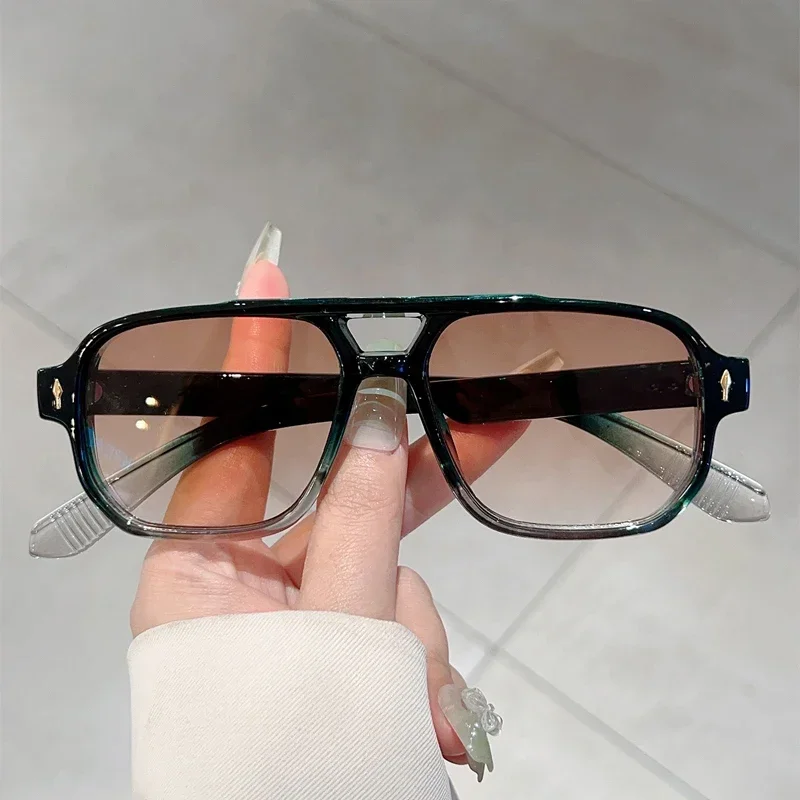 GM LUMIAS gafas de sol Vintage Rectagnle para hombre, gafas de sol cuadradas de doble puente a la moda con borde de Color caramelo, gafas de sol de estilo coreano para mujer