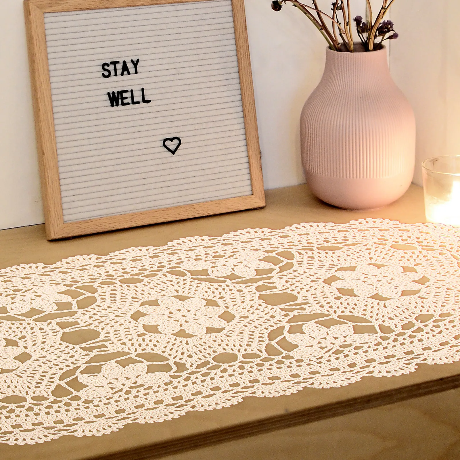 

Cotton Crochet Delicate Table Runner Hollow Woven Decorative Bride Wedding Party Runner Home Table Cover Buffet Decor