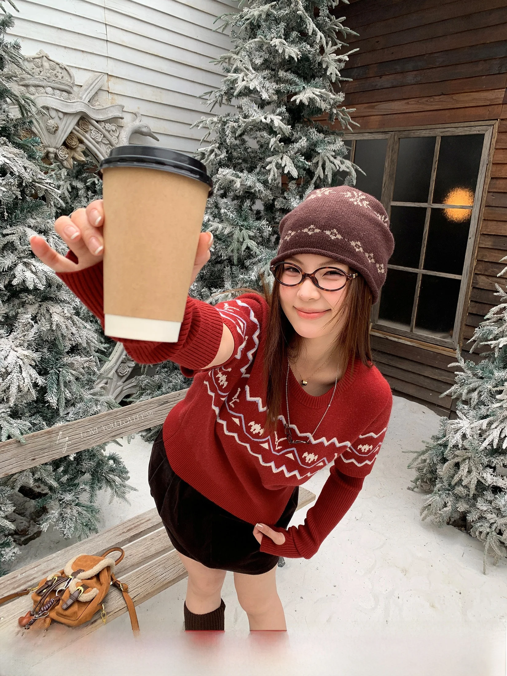 

Romantic Painter Li Xiaoxiao Red round Ne Knitted Sweater Women's Loose Fit Casual Sle Long Sve Soft Polyester Blend