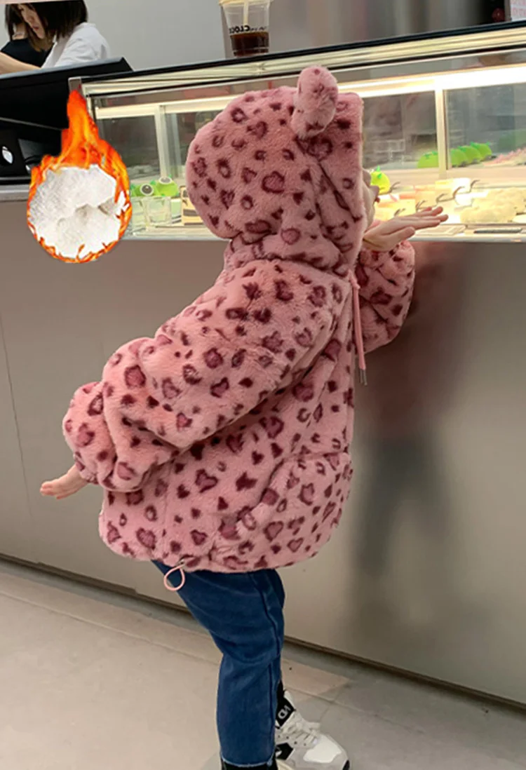 2022 Plush girls\' Pink Leopard Print Plush coat baby winter clothes children\'s Korean version western style hooded top fashion