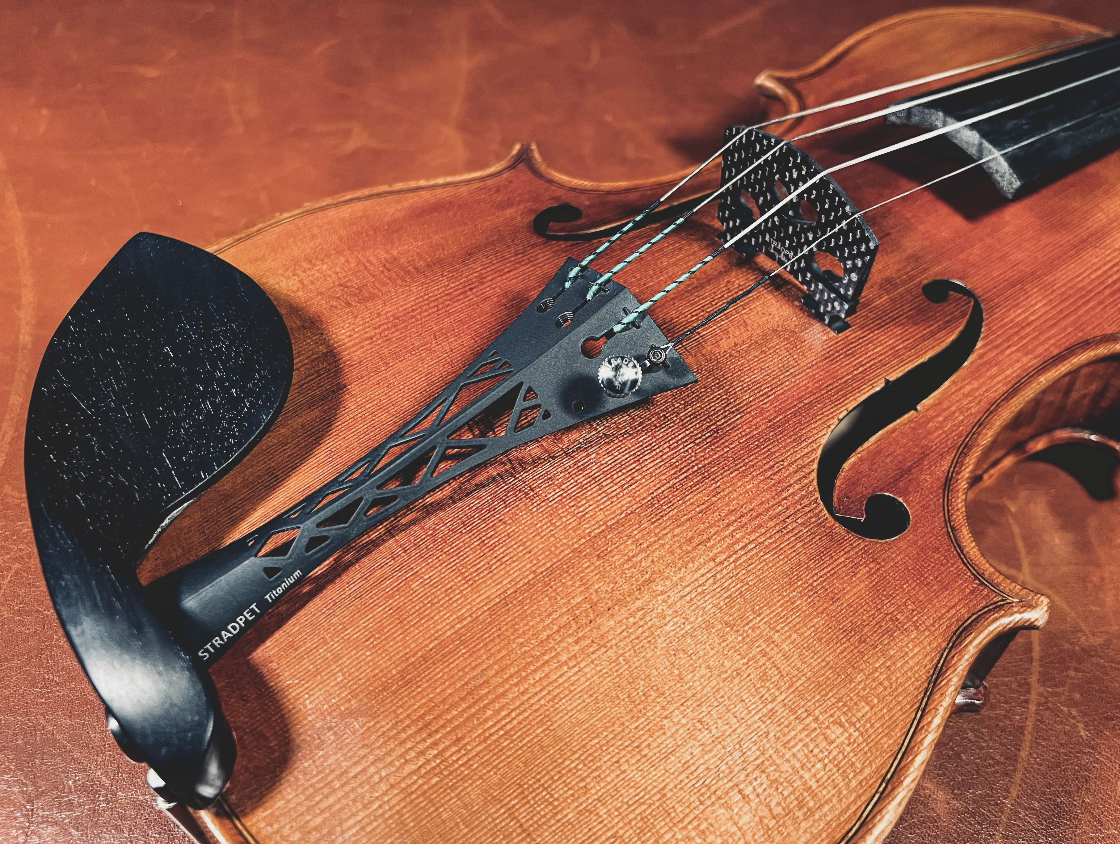STRADPET British Style Titanium Tailpiece Set for violin with Titanium tailgut Pro, Optional with or without fine tuner