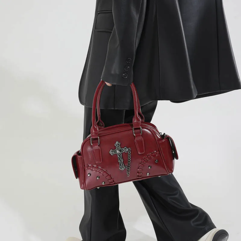 

Женская сумка через плечо в стиле Y2K Gothic Punk, винтажная маленькая сумка Boston из искусственной кожи в стиле Харадзюку, модная сумка с несколькими карманами и короткой ручкой