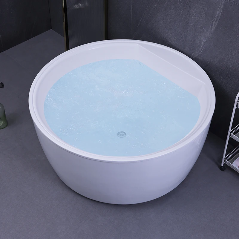 

Round Bathtub For Indoor Use In Hotels, Made Of Acrylic With A Drain