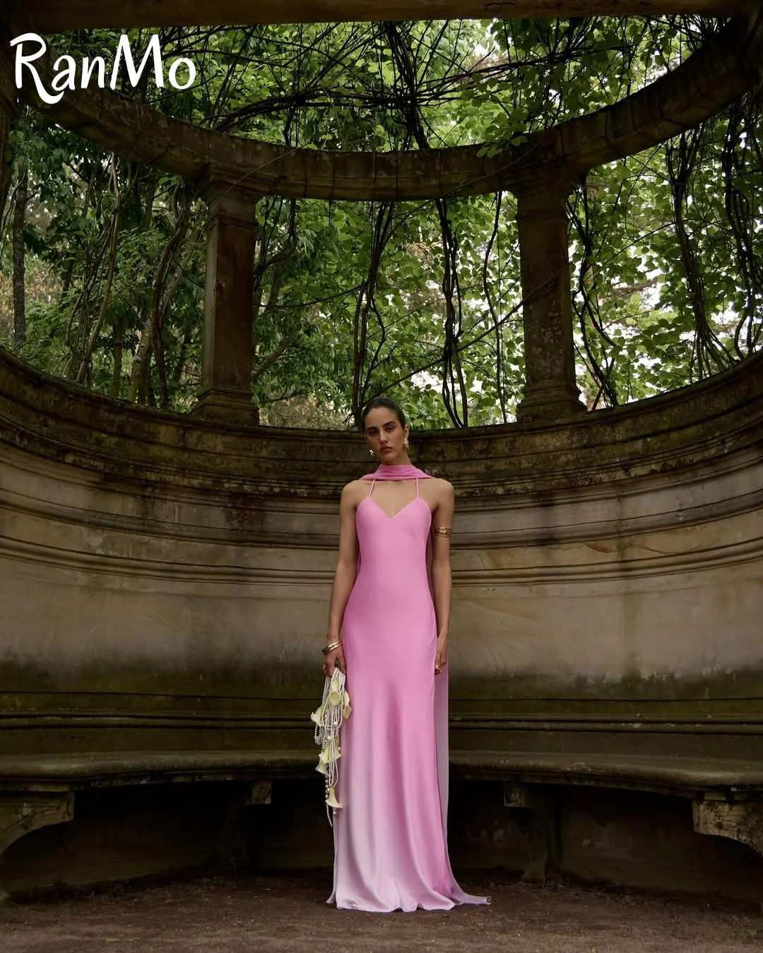 Ranmo 2025 ピンクミディイブニングドレススカーフサテンエレガントなセクシーな背中の開いたスパゲッティストラップミッドウエスト A ラインイブニングドレス Customied