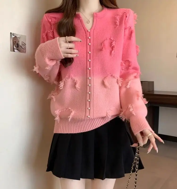 

Gradient Color Worn Fringe V-neck Knitted Sweater For Women's Autumn And Winter New Style Temperament Design Sense Top