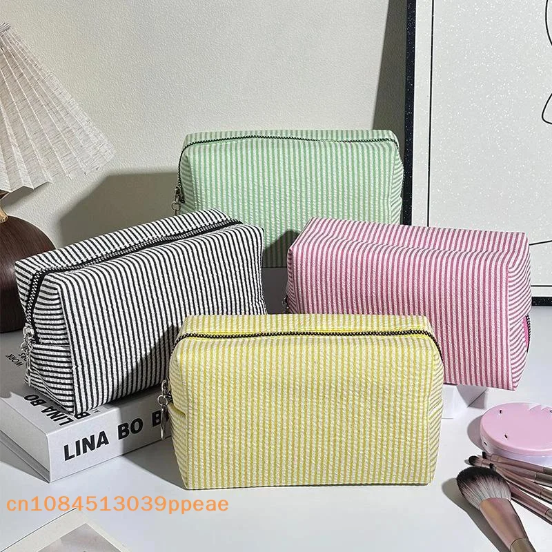 {QTG333} Striped Seersucker Cosmetic Bag Large Capacity Durable Zipper Perfect For Travel Daily Toiletries Storage