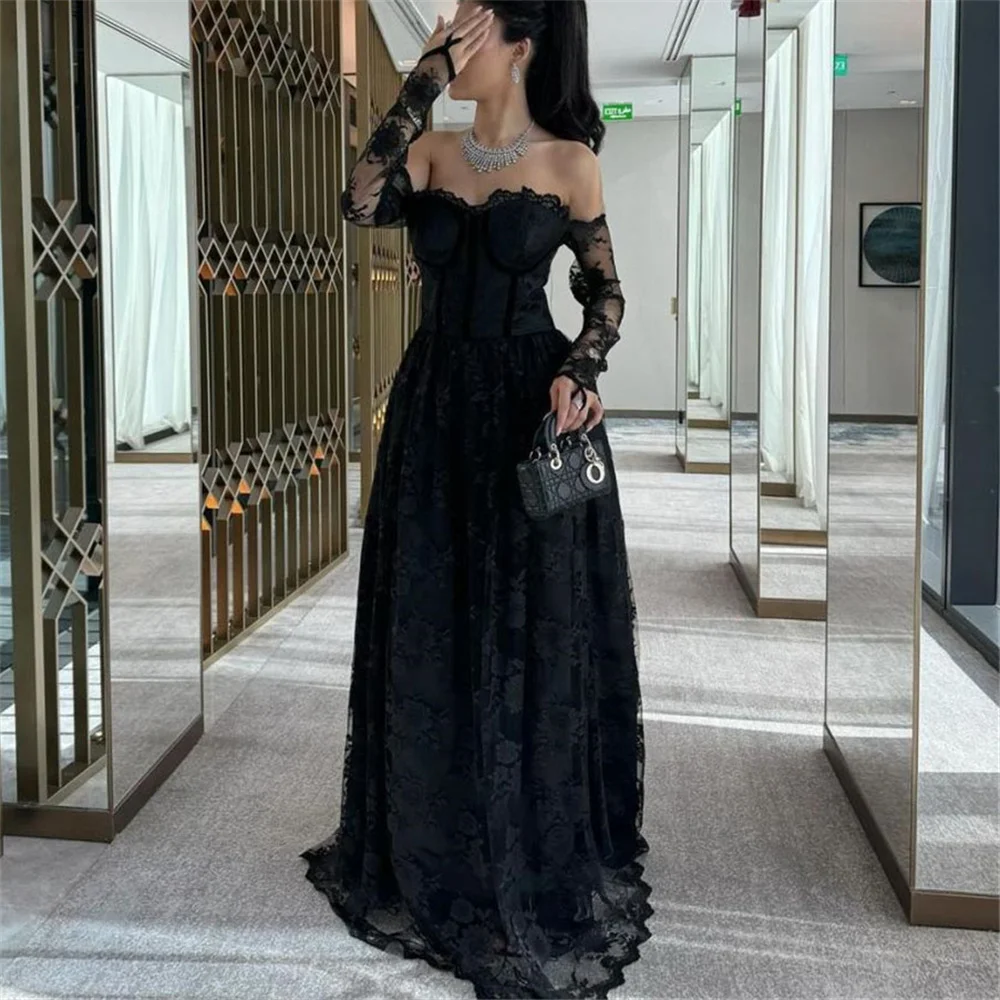 ROYET Black Lace Appliques Sweetheart Full Sleeve A Line Evening Dress Floor Length Sweep Train Formal Vintage Classic Prom Gown