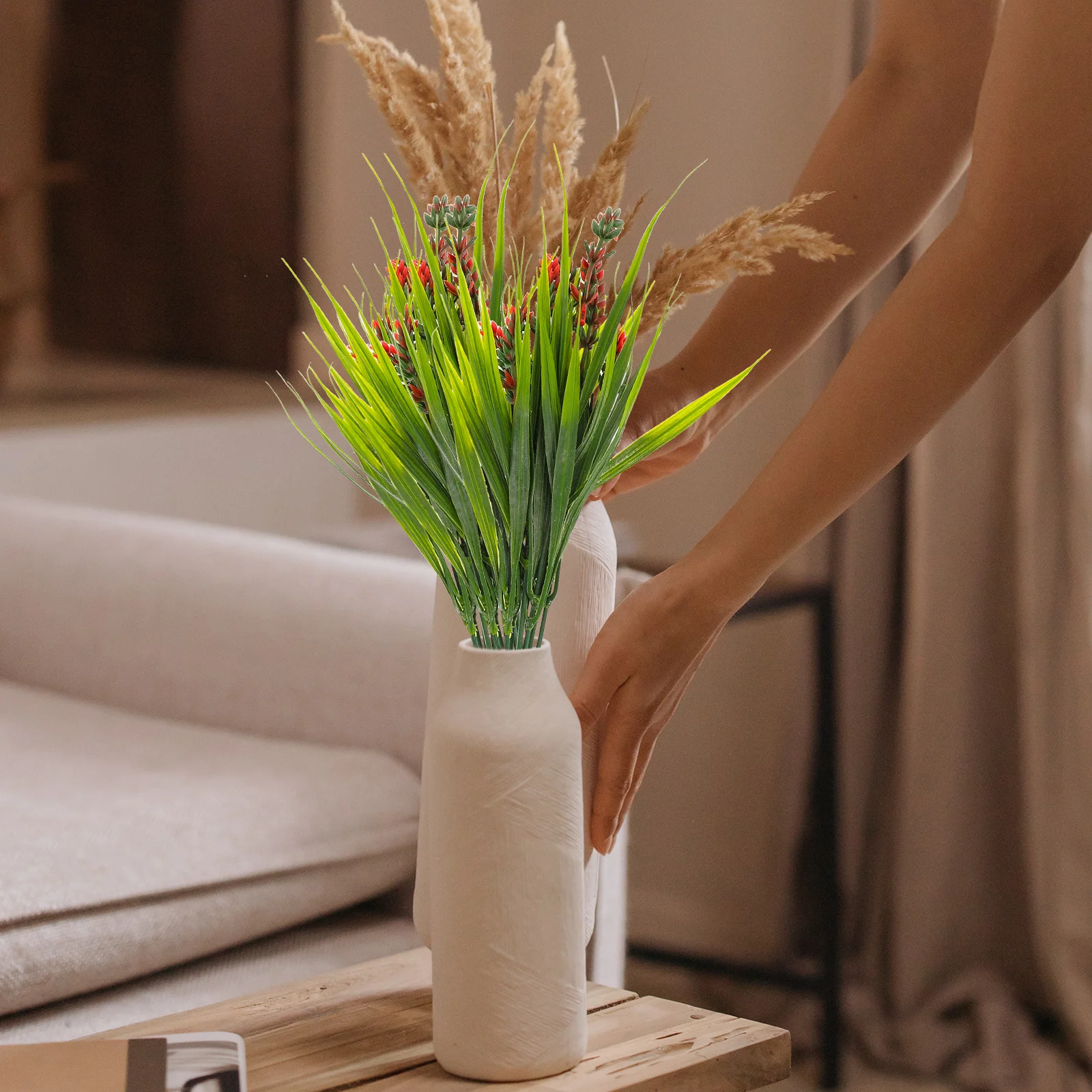 

12Pcs Fine Workmanship Faux Lavender Artificial Lavender Bunches Festival Decorations Tabletop Vase Arrangement Year Round Fresh