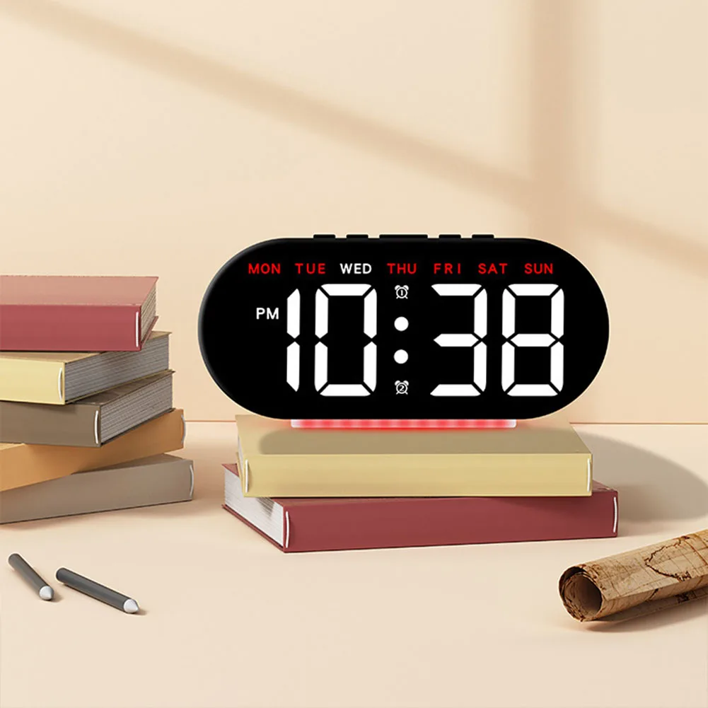 Adjustable Brightness 18*8.5cm Electronic Clock Light Ambient Light Options Customizable Lighting For Home Decor