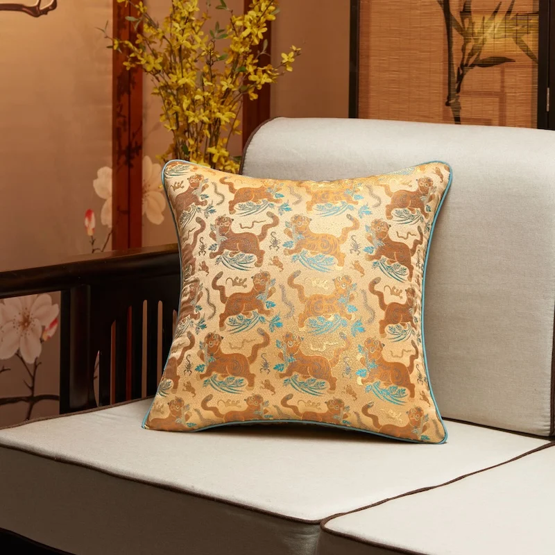 Retro Chinese Tiger Pillows Luxury Satine Cushion Case Blue Border Square Decorative Pillow Cover For Sofa Chair Home Decoration