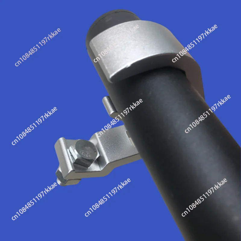 Universal light hook, quick buckle beam of light, shaking head light, eagle hook, car show light, small hook