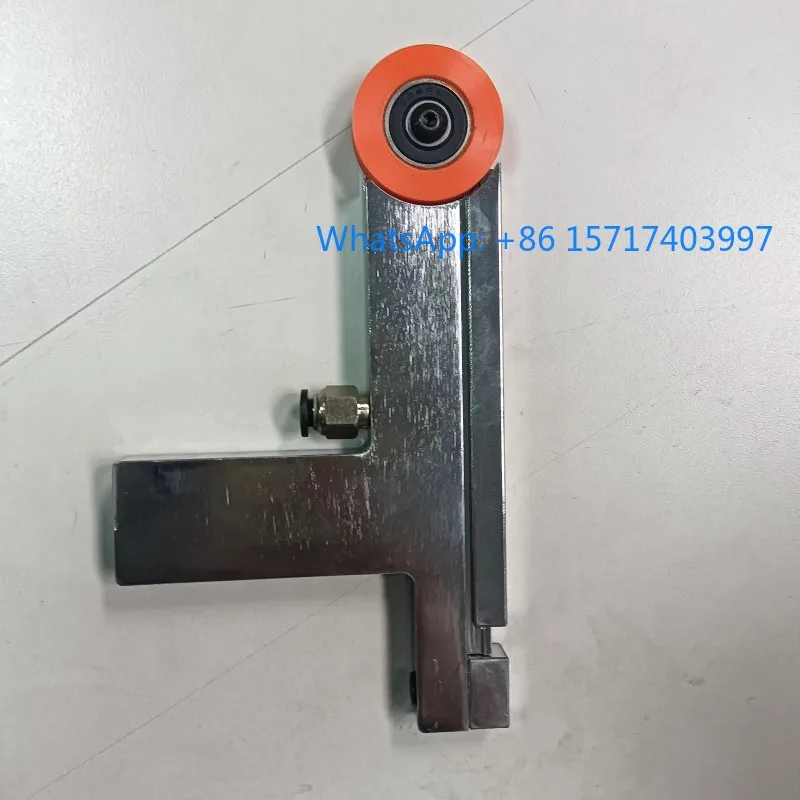 

Деревообрабатывающее оборудование Кромкооблицовочный станок Головка алгонажения Противоударная доска Стиль ремня