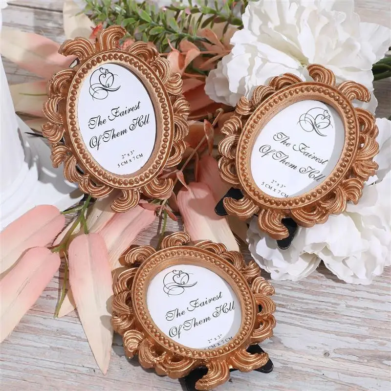 

4 Pcs Small Picture Frame Vintage Photo Frame Vintage Picture Frames Mini Frames Display Decorative Picture Frames Decor