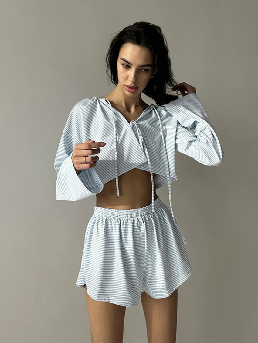 

Marthaqiqi Striped Ladies Nightwear Suit Long Sleeve Sleepwear Sexy Crop Top Pajamas Hooded Nightgown Shorts Casual Home Clothes