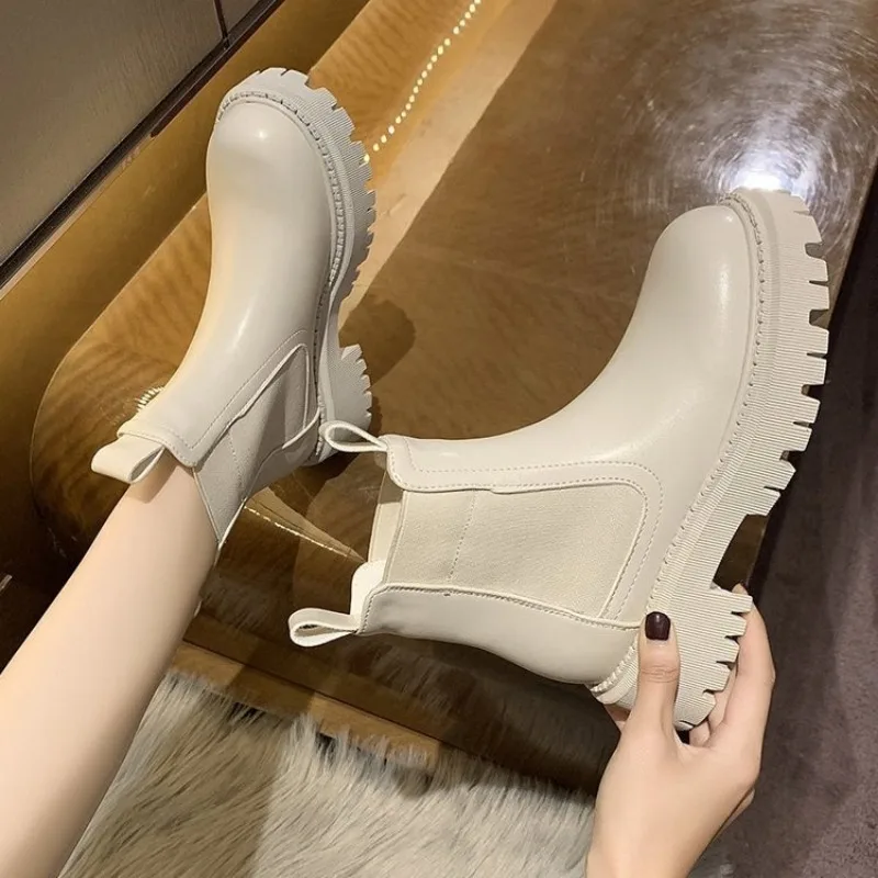 Autumn Winter Chelsea Boots Women 2023 Platform Brown Black Beige White Ankle Boots For Women Fur Short Chunky Punk Gothic Shoes