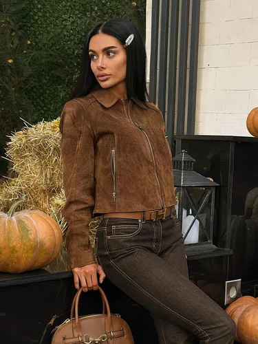 HH-Chaqueta corta de cuero puro con solapa Popular para mujer, abrigo versátil con bolsillo y cremallera, temperamento femenino, otoño 2025