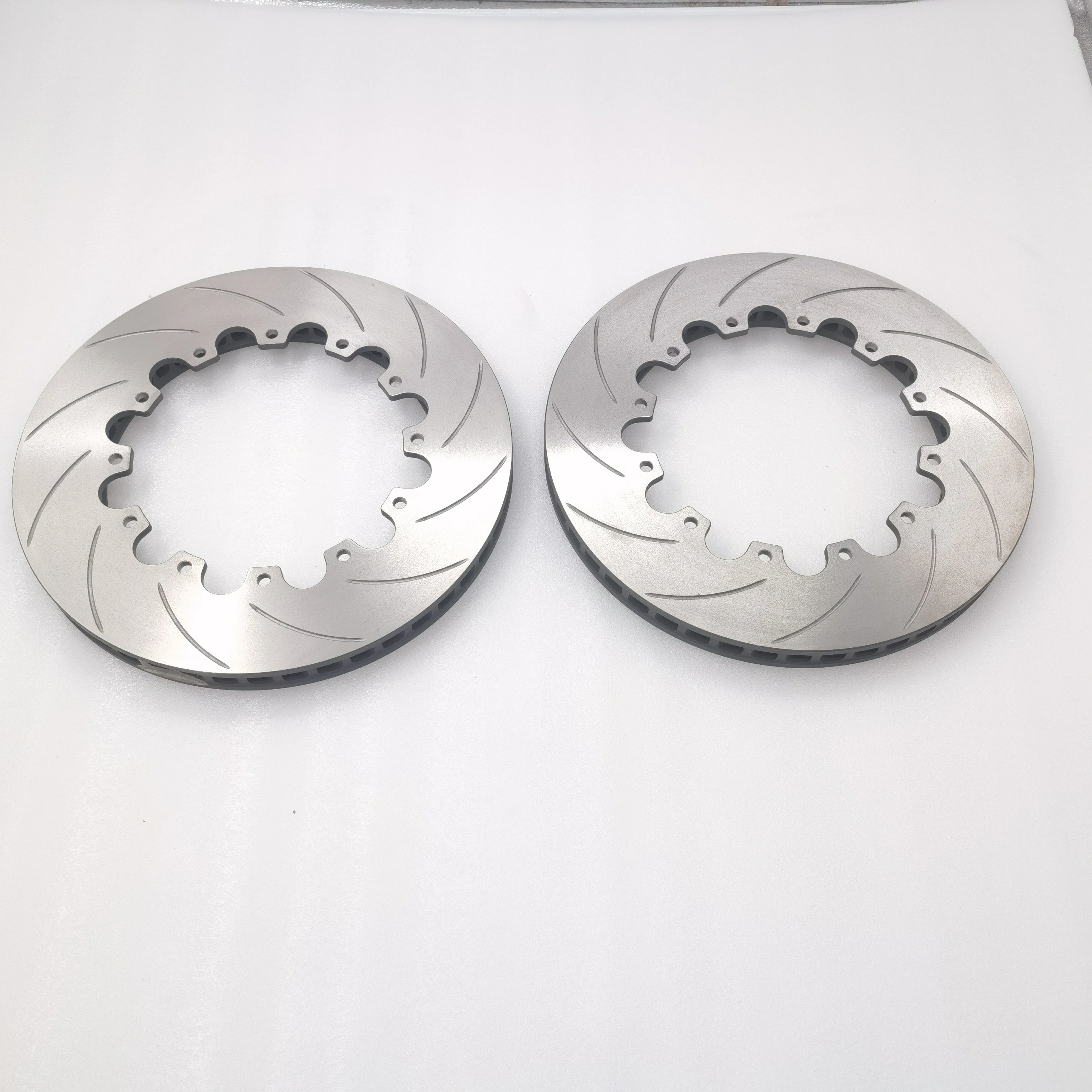 High-Performance Racing Brake Disc Rotor Street Version with Dynamic Balance Detection and New Pattern Design