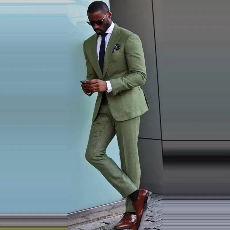 

Causal Mint Green Slim Fit Peaked Lapel Mens Business Formal Prom Tuxedos Best Man Blazer Wedding Suit For Men Groom Wear