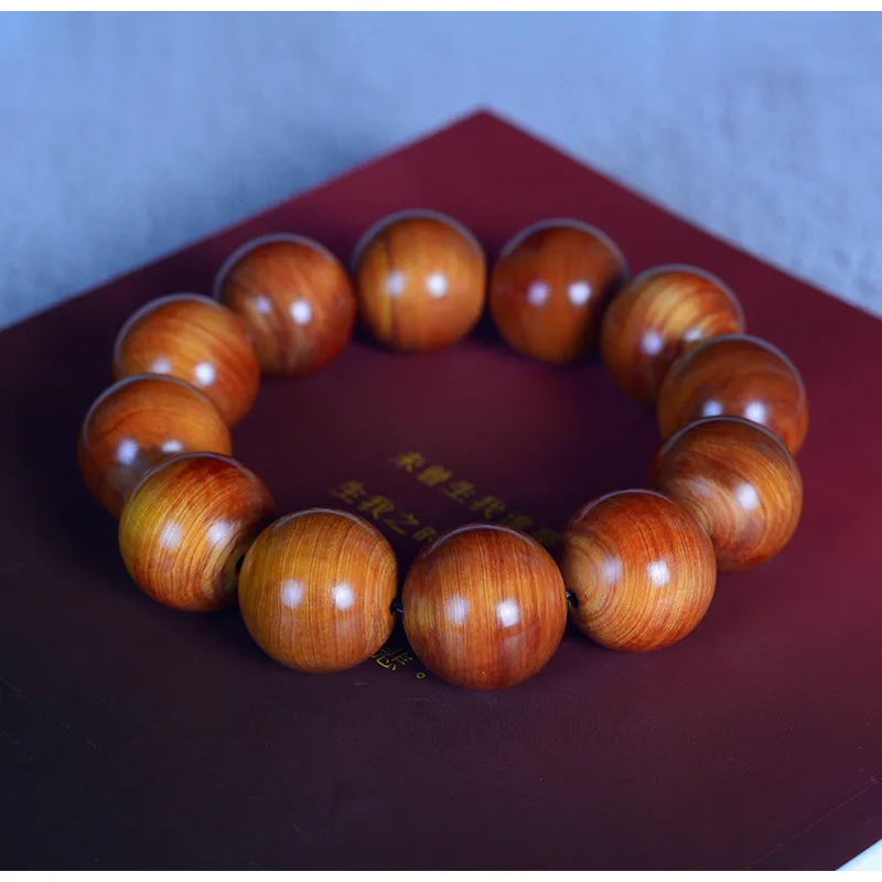 

Customized Taihang Made of Mature Material High Density Transparent20mmArborvitae Bracelets Red Oil Buddha Beads Bracelet High O