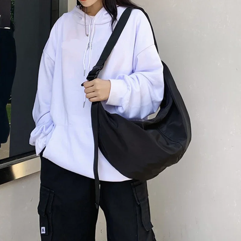 Oxford cloth dumpling bag for women, trendy and cool couple, lazy style crossbody bag large capacity student class shoulder bag