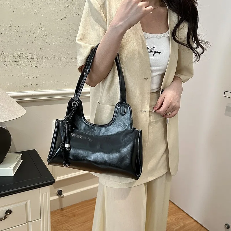 

2025 Korean Solid Tote Bag for Women Minimalist Shoulder Crossbody Purse Fashionable Handbag