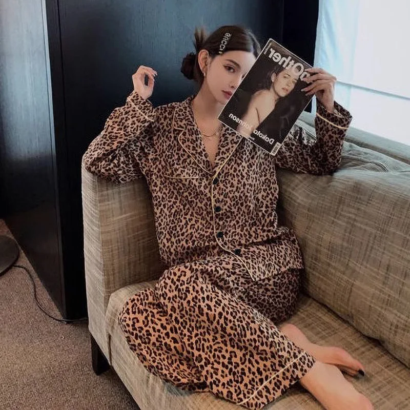 New Fashionable Leopard-Print Pajamas for Women: Long-Sleeve Spring/Fall Pajamas, American-Style Loungewear Set for Women