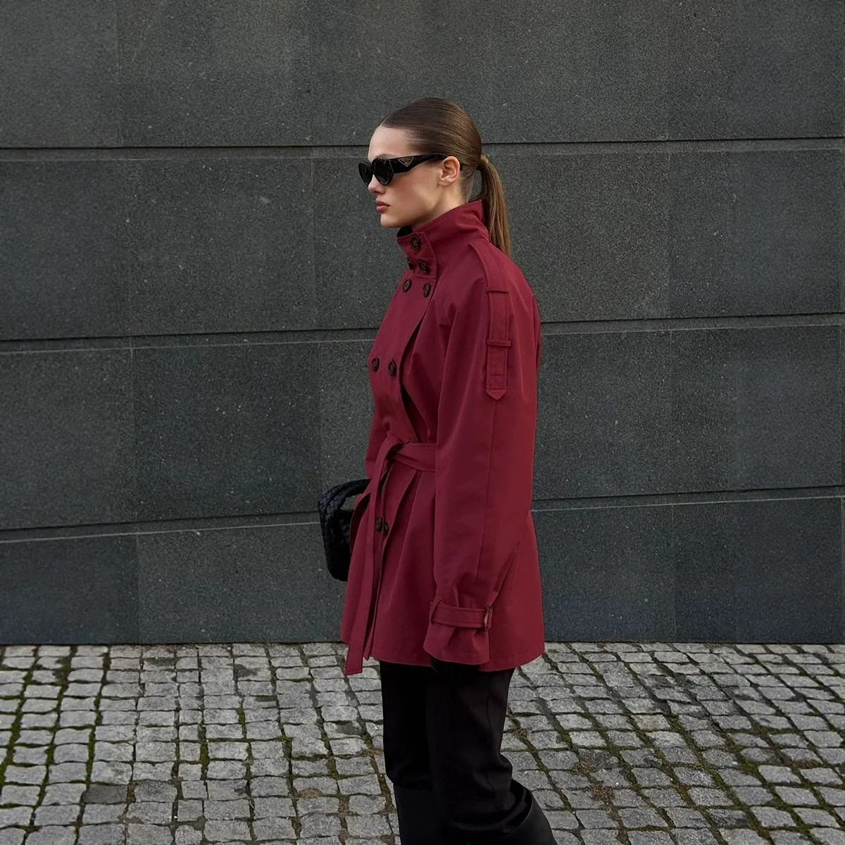 Cool Trendy Women's Windbreaker Jacket Autumn 2026 Stand Collar Double Row Buttons Waist Belt Casual Fashion Outerwear
