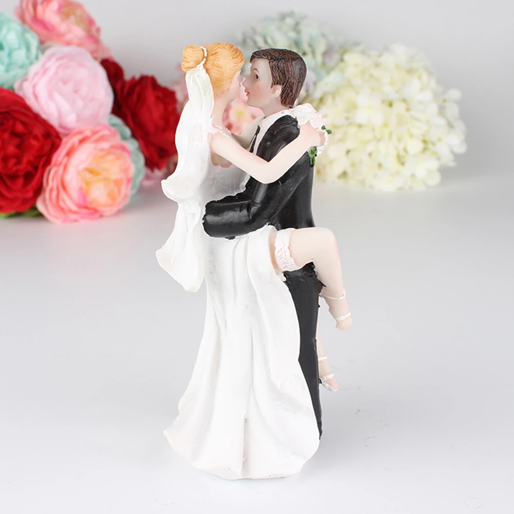 

Groom Wed Bride and Wedding Supplies Party Table Crafts Desktop Decoration Creative Resin Home Ornament