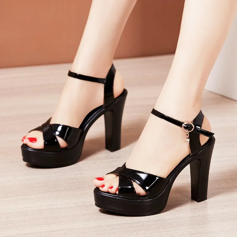 10cm Small Size 32-43 Elegant Patent Leather Sandals Platform Shoes 2024 Office Ladies Block High Heels Sandals for Model Party