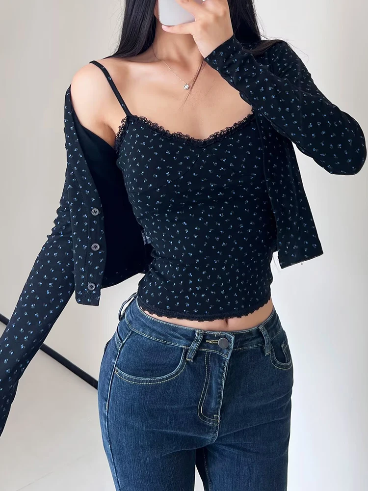 T-shirt da donna lavorate a maglia a maniche lunghe con top a canotta T-shirt slim elastiche con stampa floreale a righe