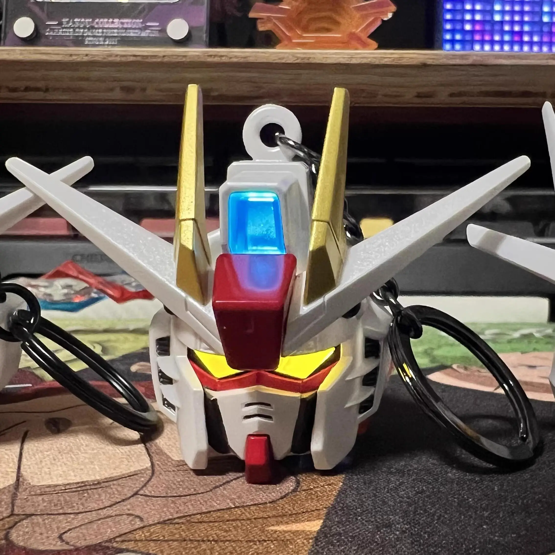 2026 New Genuine Bandai Sd Gundam Head Key Chain Series Trendy