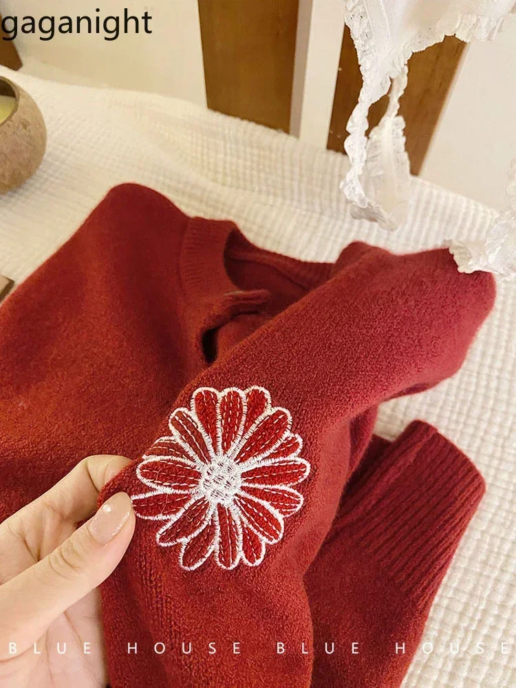 Gaganight Women Korean Chic Daisy Embroidered Long Sleeved Sweater Jacket 2025 Autumn Winter Loose Gentle Retro Knitted Cardigan