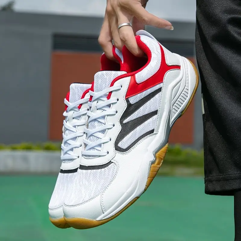 

2026 High Quality Indoor Sports Couples Shoes Hard-Wearing Badminton Shoe Mens Womens Professional Table Tennis Shoes Unisex
