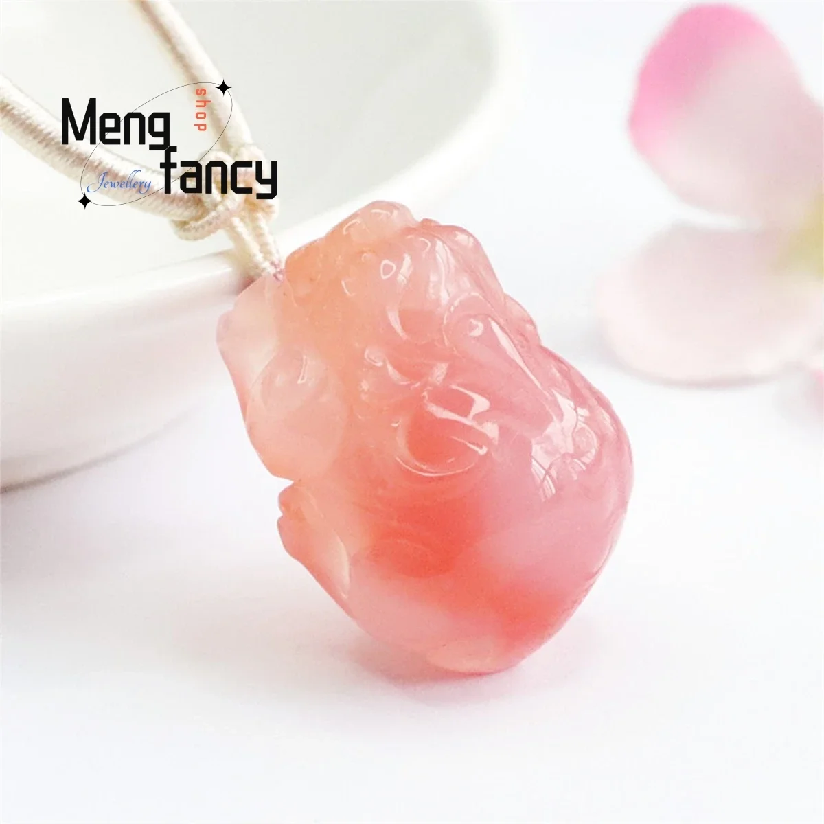 Natural Yanyuan Agate Pink Pixiu Pendant Simple Generous Fashion Versatile Vintage Ethnic Men Women Charm Luxury Jewelry Mascot