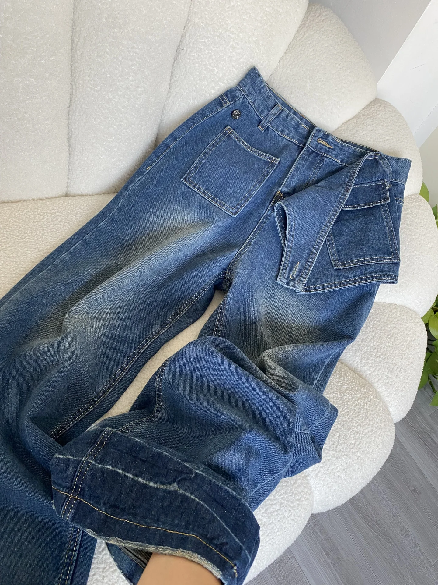 American Style Blue High Street Straight Leg Jeans Irregular Personalized Fashion Pants 2025 Autumn/Winter New Women's Jeans