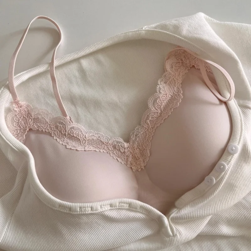 Comfortable and Seamless Backless Lace Lingerie with Fine Shoulder Straps for Shaping A Beautiful Back in Women's Style