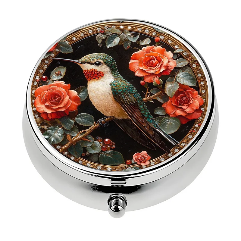 Single-piece three-compartment floral hummingbird-themed pill box, portable metal vitamin storage case, ideal for storing vitamins while traveling. Uniquely designed pill box, suitable for carrying around, is a perfect choice for travel gifts