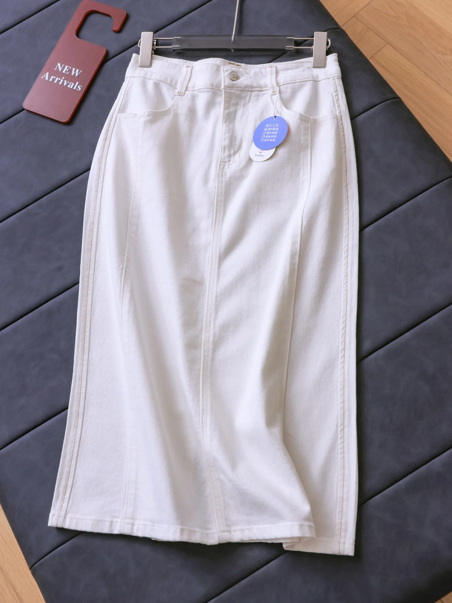 

Slimming High Waist Slit Skirt Pure Color Commute Casual Women's Skirt Elegant Personality Zipper Front Jeans Fabric