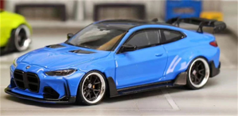 Modele samochodów odlewanych ciśnieniowo SW 1:64 G82 M4