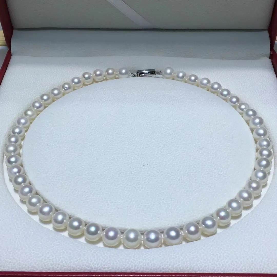 a large number Noble Elegance AAAAA 9-10mm South Sea Round White Pearl Necklace 18 inches  925