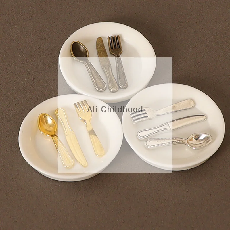 Juego de platos, cuchillo, tenedor, cuchara, Mini vajilla para casa de muñecas, accesorios, decoración de cocina, juguetes, 4 Uds., 1:12