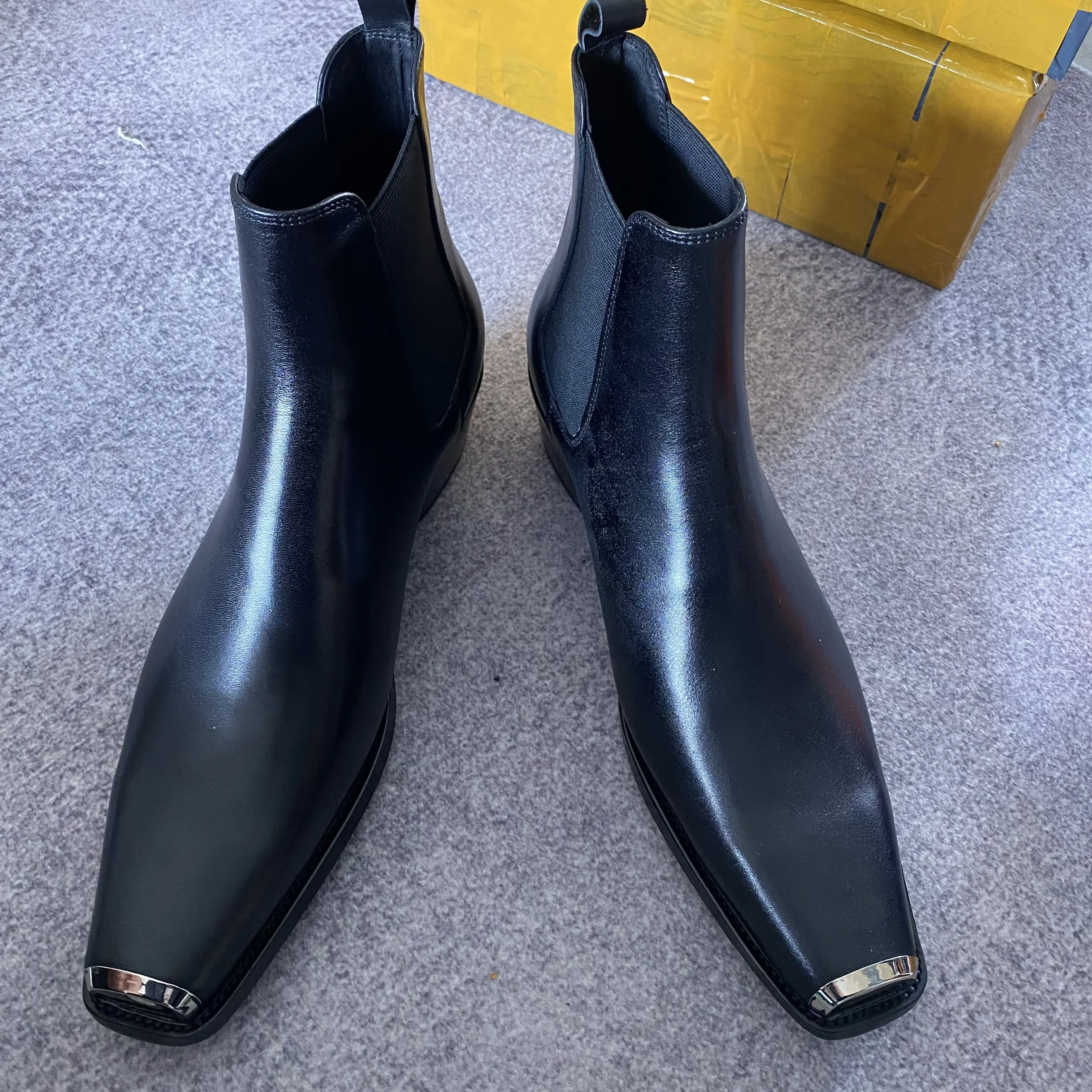 

Дизайнерские ботинки челси ручной работы из натуральной кожи с металлическим носком на каблуке 4,5 см по индивидуальному заказу