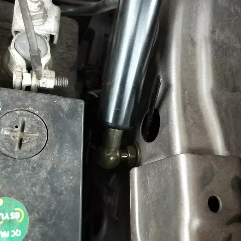 Para Hilux/Hilux Revo 2015-2021 soporte de elevación puntales de Gas amortiguador de capó