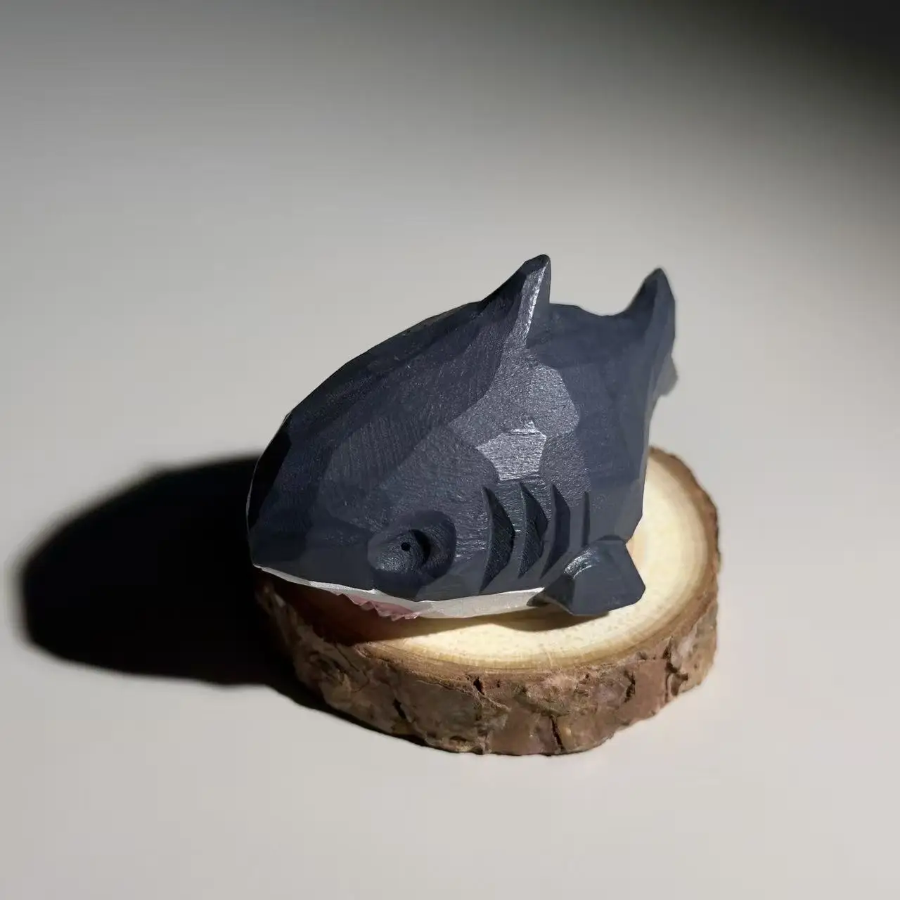 Handmade Shark Wood Sculpture，Natural Wood Art，Car Accessory，Office Decor，Desk Buddy，Office Decor，Custom Gift